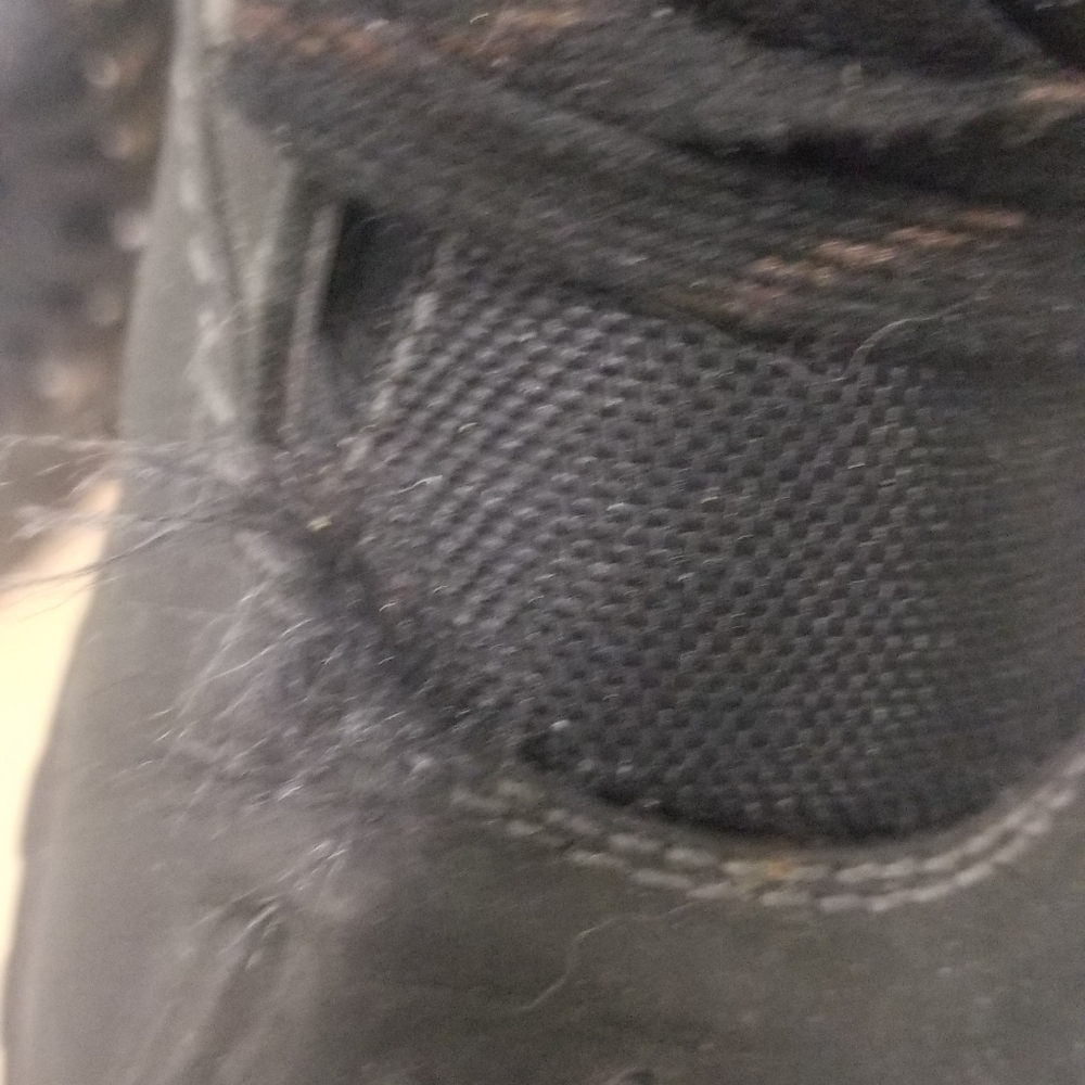 Boots - Picture 3 of 8